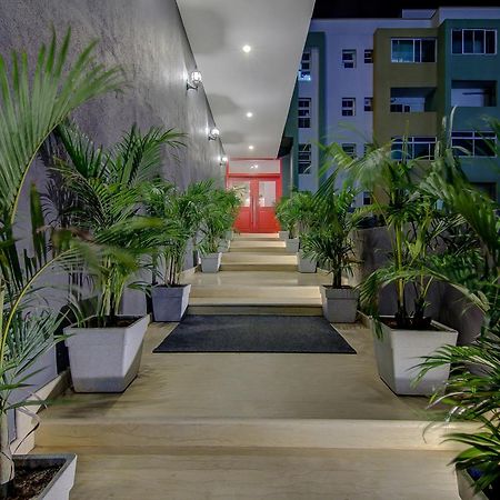 Townhouse Global Wings Hotels Near Sri Amruth Chithra Mandira Bangalore Exterior photo